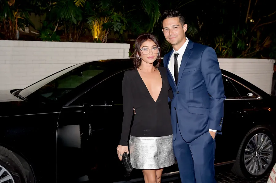 Sarah-Hyland-and-Wells-Adams