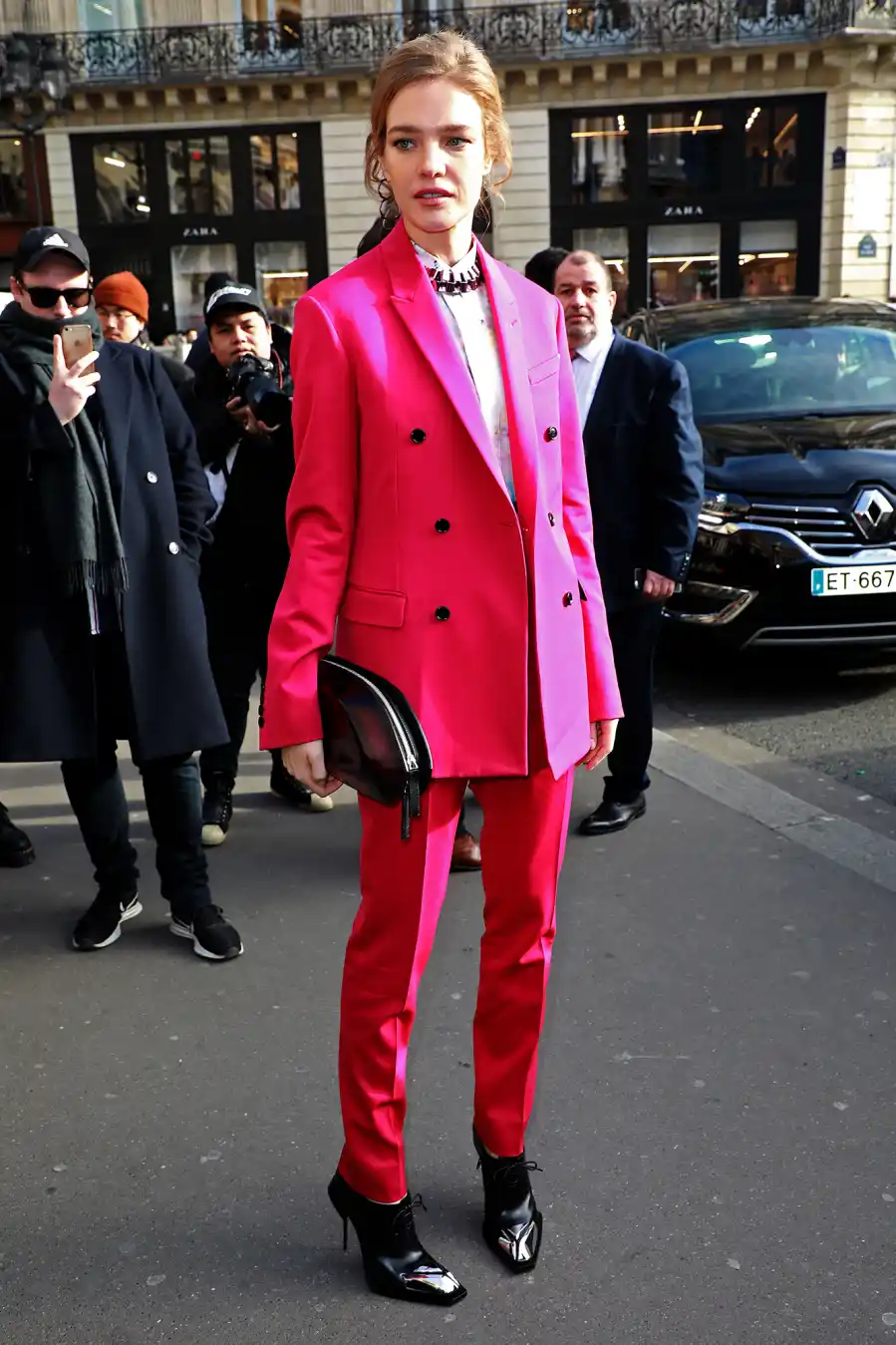 See the Best Celebrity Street Style From Paris Menswear Fall-Winter 2019 Fashion Week