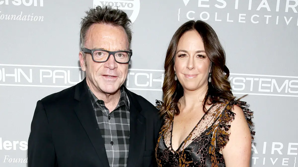 Tom-Arnold-Ashley-Groussman-couseling