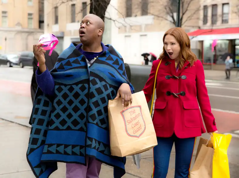 UNBREAKABLE-KIMMY-SCHMIDT-titus-burgess-ellie-kemper