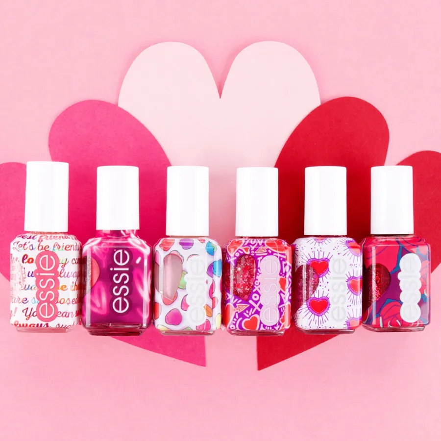 Valentine's Day Gift Guide 2019: Beauty and Fashion Ideas for the Lady in Your Life