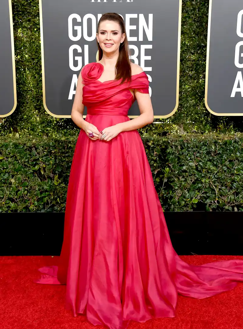 carly-steel-golden-globes-2019