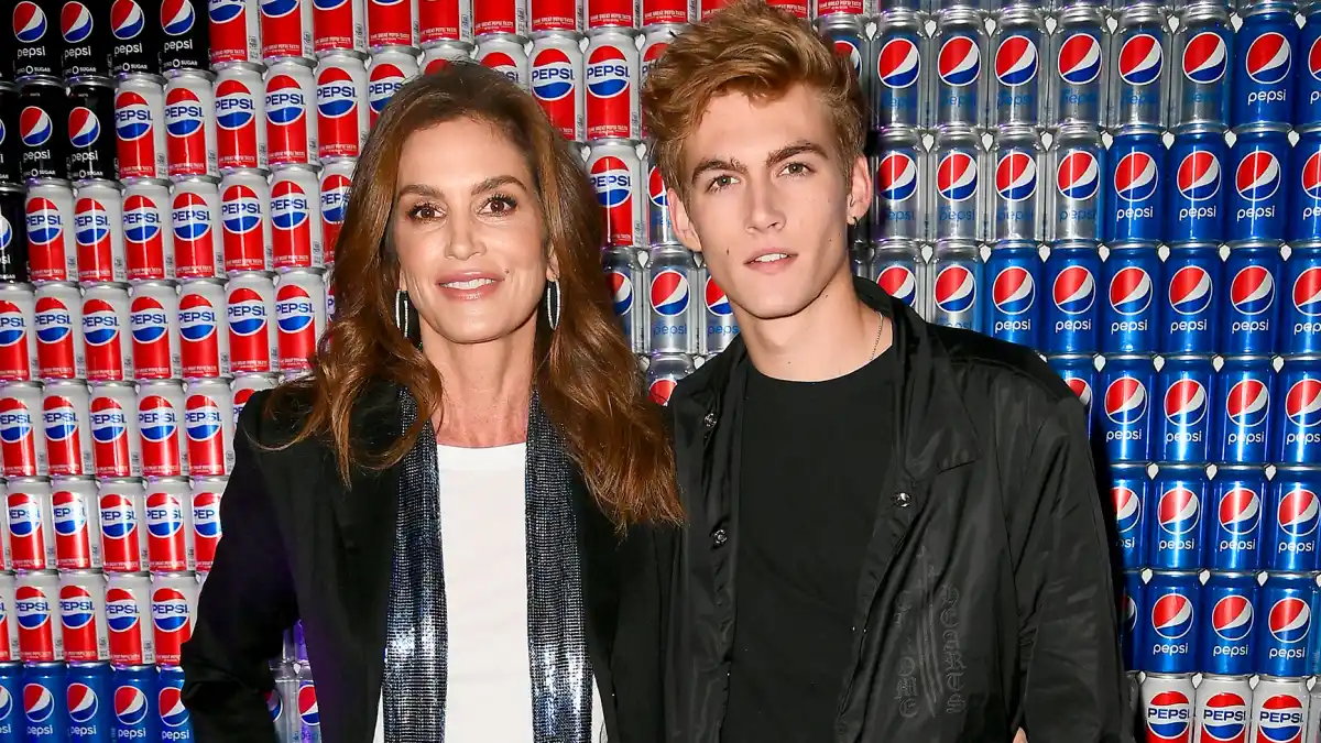 Cindy Crawford and Presley Gerber
