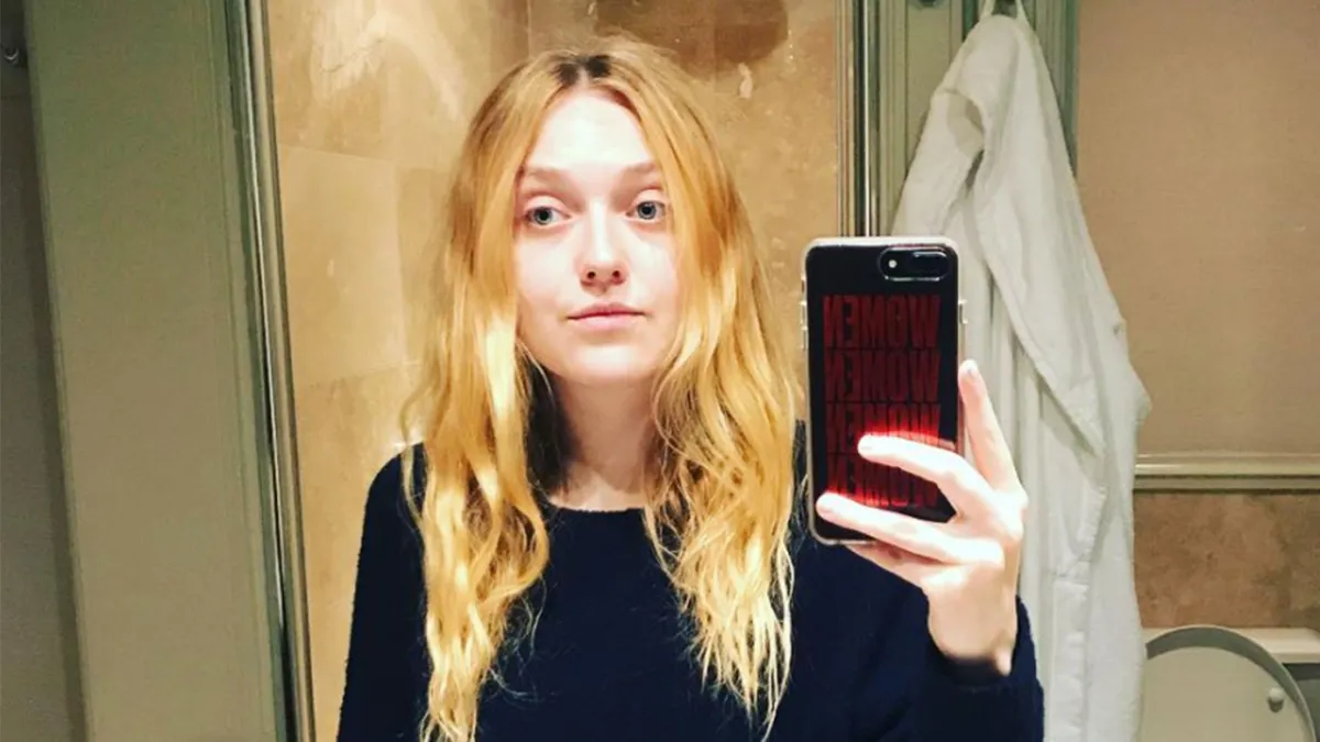 Dakota Fanning Wore Pants With Two Waistbands and We're Kind of Into It
