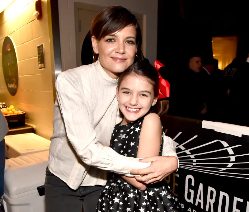 katie-holmes-suri-cruise-new-years