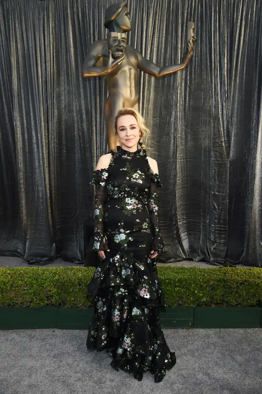 Sarah Goldberg SAG Awards 2019