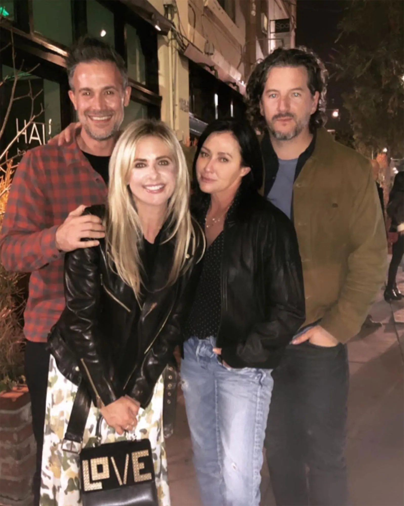 Freddie Prinze Jr., Sarah Michelle Gellar, Shannen Doherty, and Kurt Iswarienko