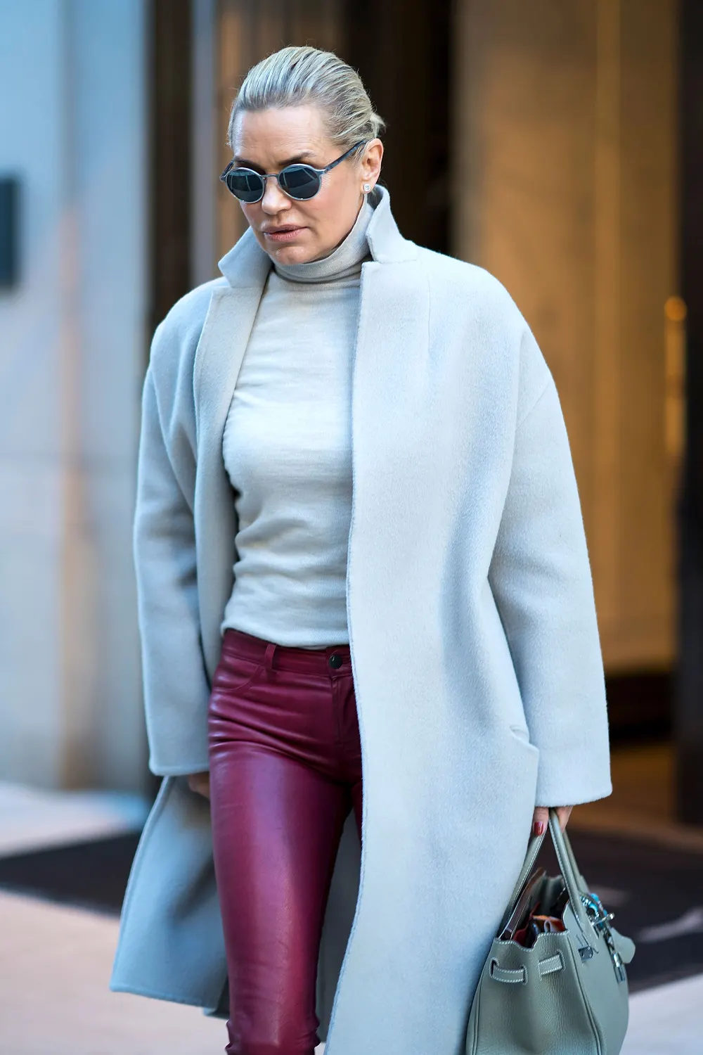 Wow! Yolanda Hadid, 55, Shares Photo Without &lsquo;Breast Implants, Fillers&rsquo;