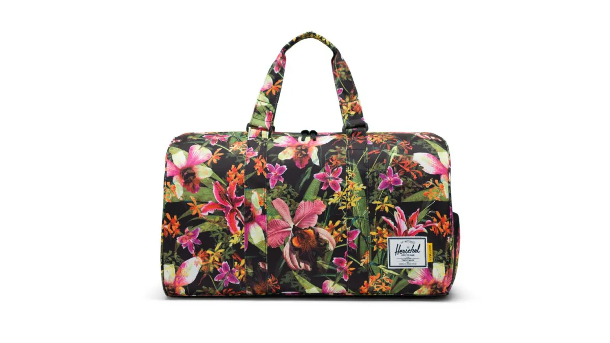 herschel supply co duffel bag