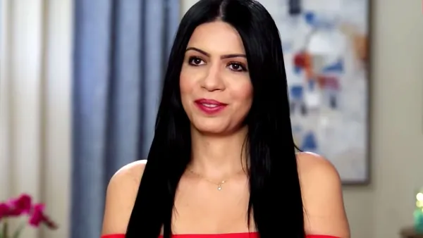 90 Day Fiance’s Larissa Confirms She Joined Tinder After Colt Filed for Divorce