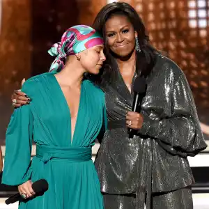 Alicia-Keys-and-Michelle-Obama-Grammys-2019