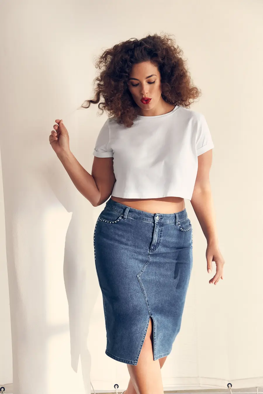 Ashley Graham¹s Latest Marina Rinaldi Denim Collection Is Here