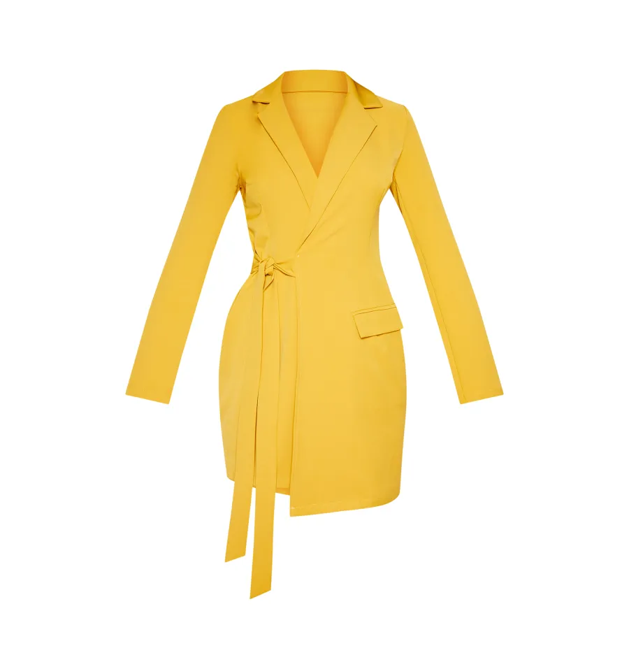 Ashley-Graham's-Spring-PrettyLittleThing-Collection