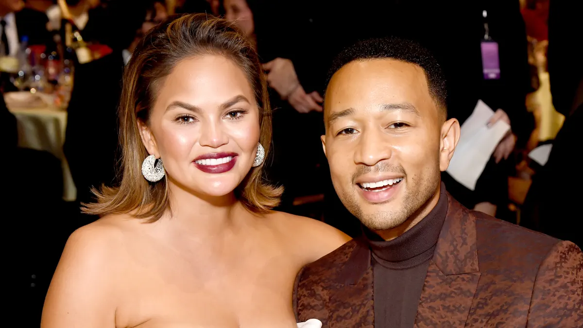 Chrissy-Teigen-Trolls-John-Legend-Grammys-2019