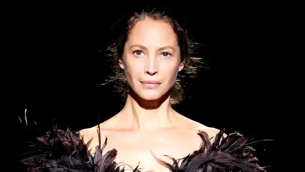 Christy Turlington One of the Biggest O.G. Supermodels Came Back for Marc Jacobs Show