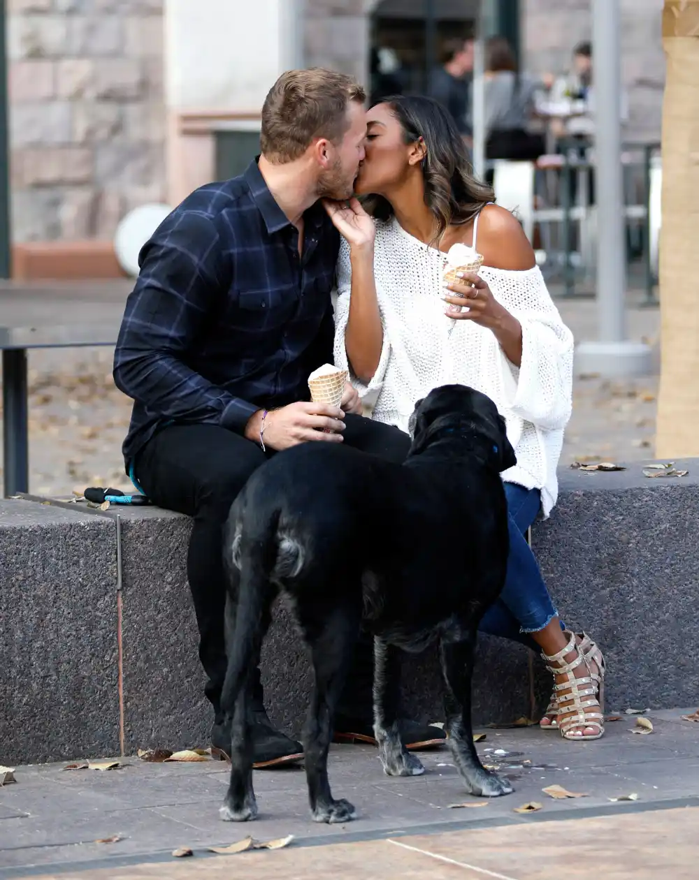 Bachelor Colton Underwood Defends &lsquo;Falling in Love&rsquo; With Final 4