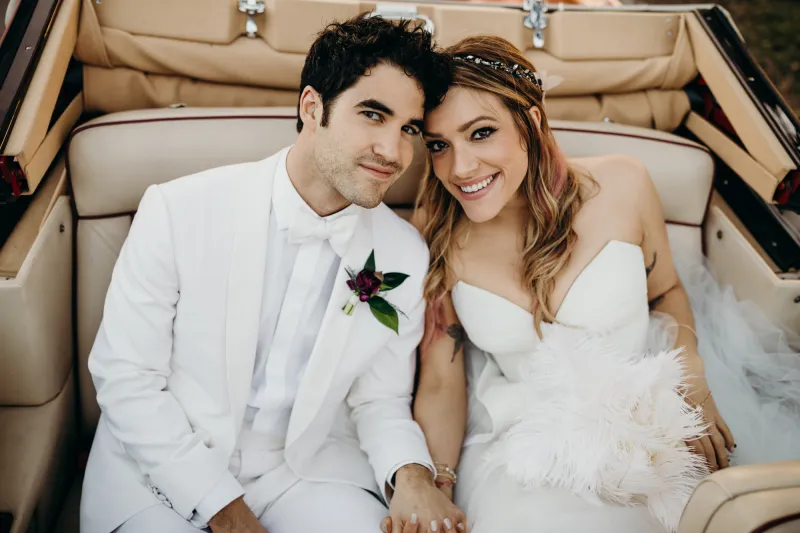 Darren-Criss-and-Mia-Swier-wedding