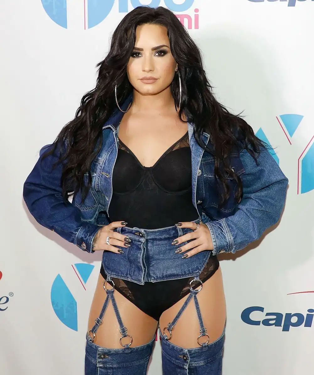 Demi Lovato Quits Twitter