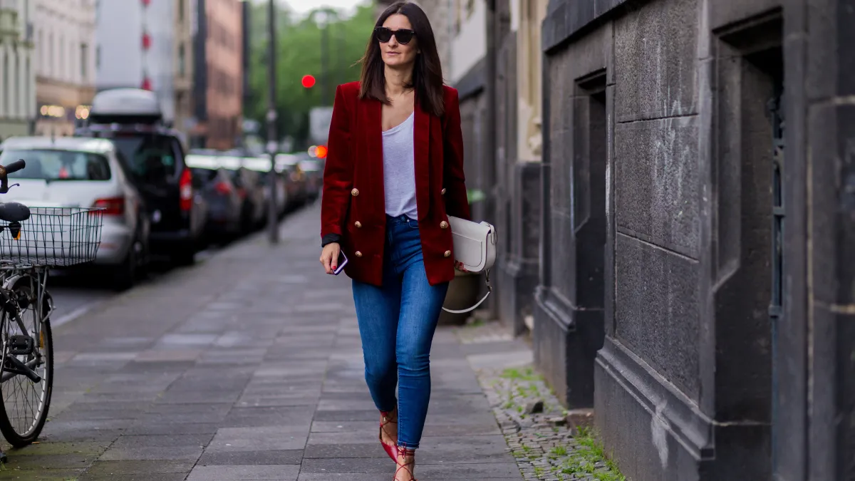 blue-skinny-jeans-street-style