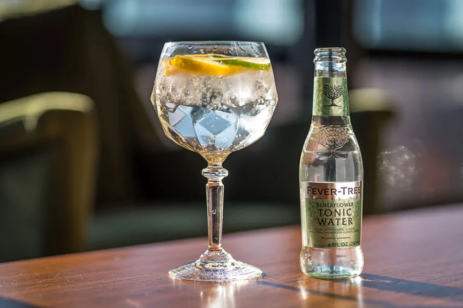 How to Host an Oscars Party