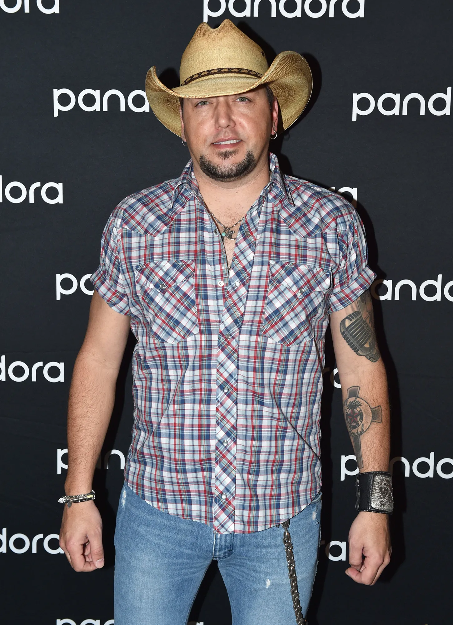Jason Aldean Introduces 14-Month-Old Son Memphis to Newborn Sister