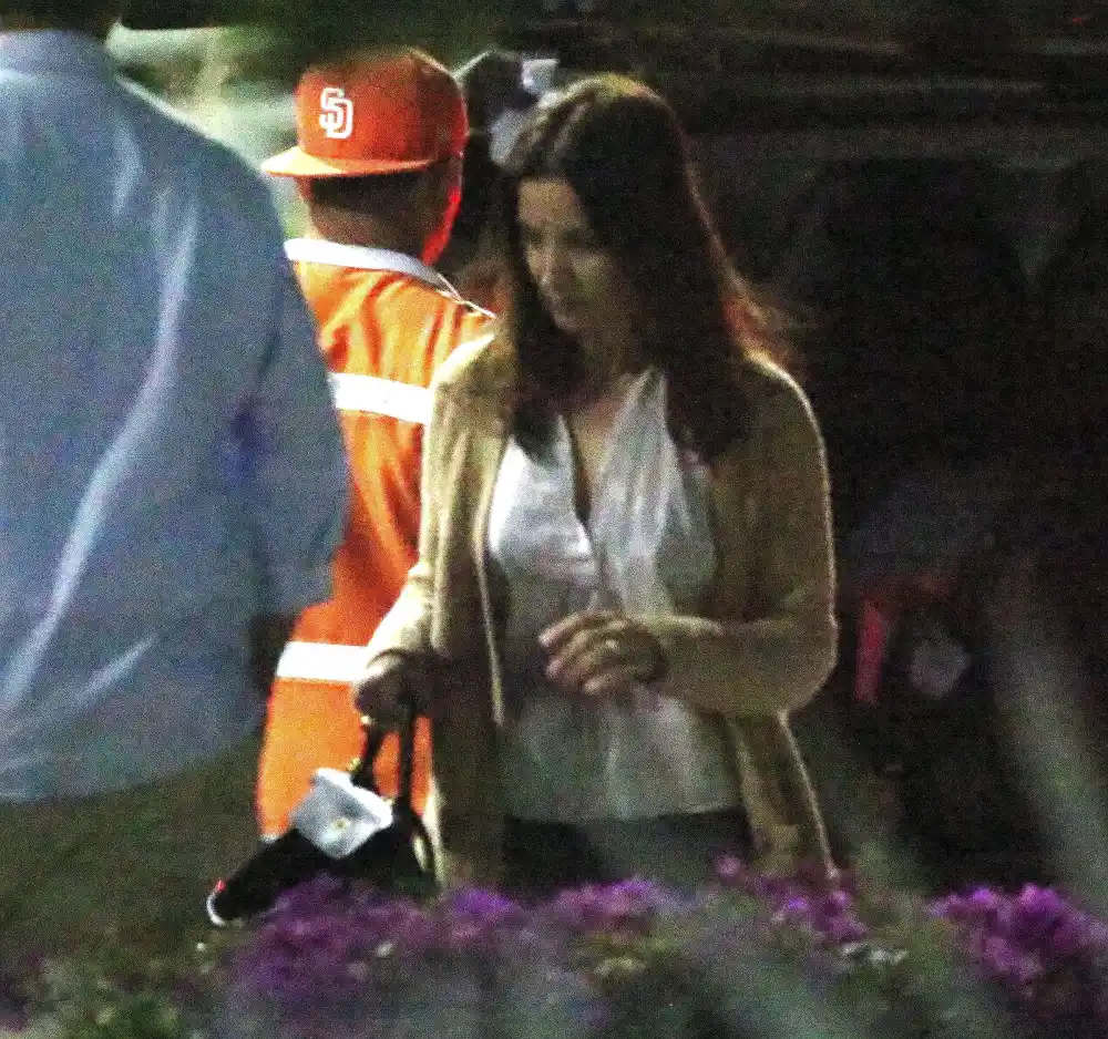 Jennifer Aniston Arrives in Cabo After Emergency Plane Landing