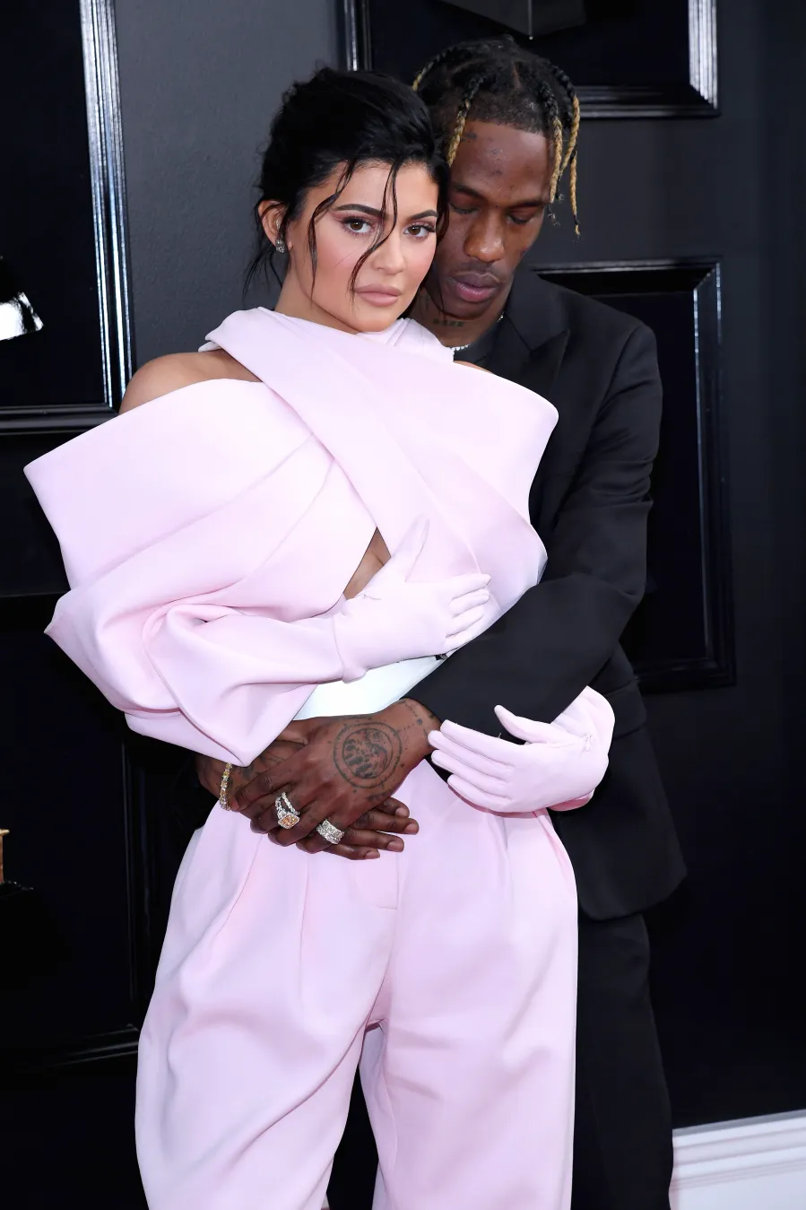 Grammys 2019: Kylie Jenner and Travis Scott Can’t Keep Their Hands Off Each Other