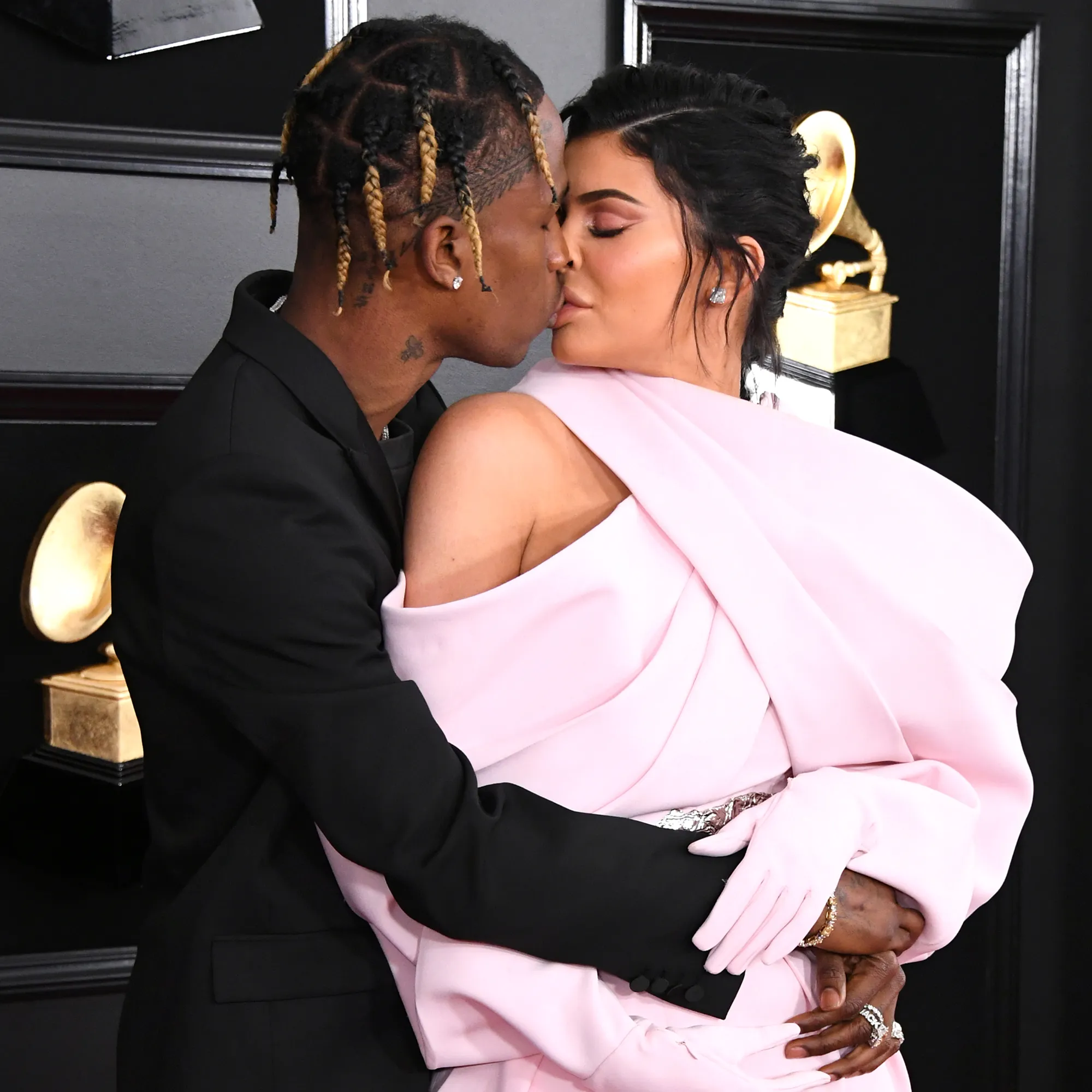Grammys 2019: Kylie Jenner and Travis Scott Can’t Keep Their Hands Off Each Other