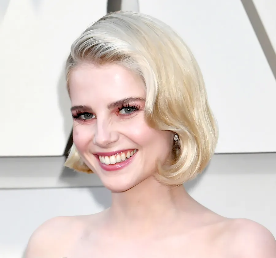 Lucy-Boynton-oscars-2019