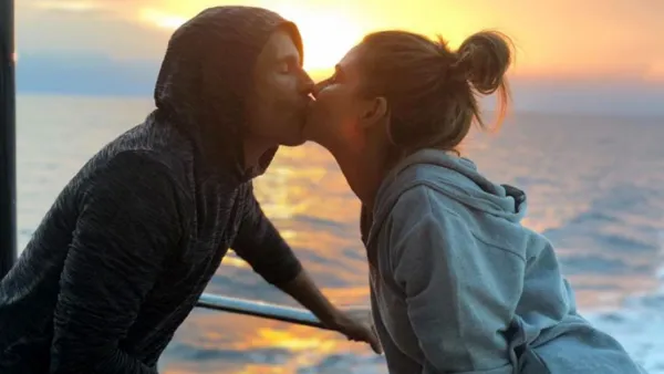 MARIA-MENOUNOS More Celebs Post Tributes to Their Loves on Valentine's Day