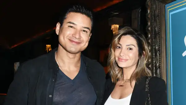 Mario Lopez Pregnant Wife NSFW Comment Instagram