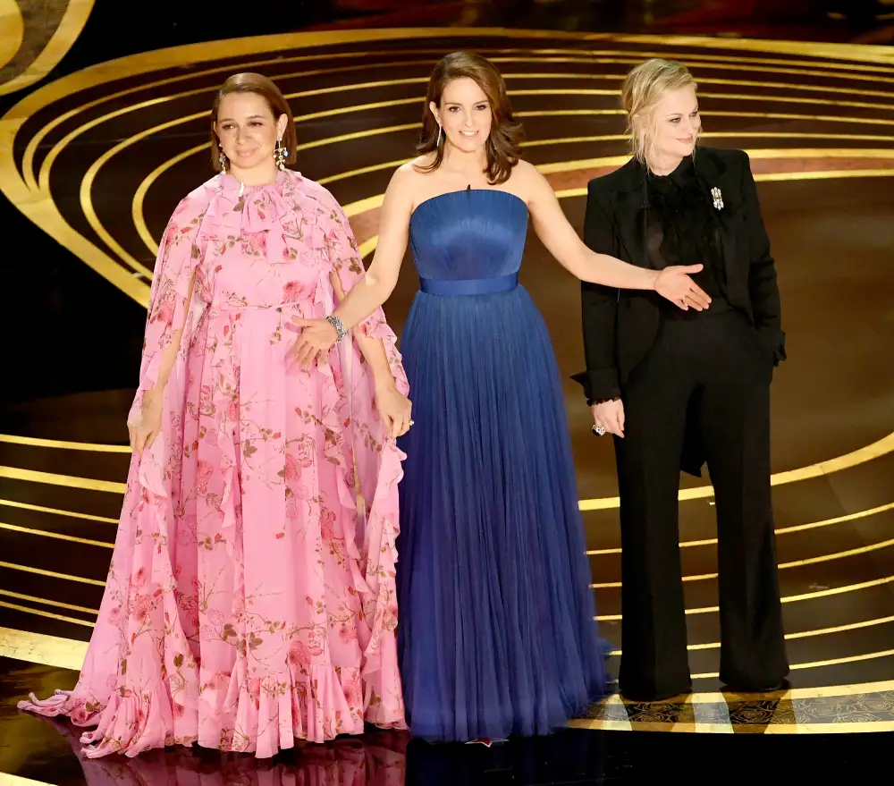 Maya-Rudolph,-Amy-Poehler-and-Tina-Fey-oscars-2019-host