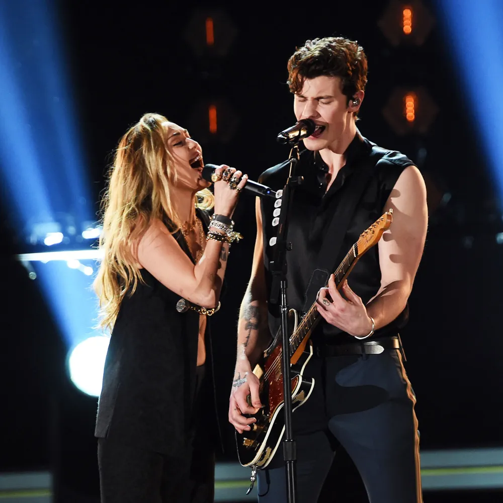 2019 Grammys Miley Cyrus and Shawn Mendes
