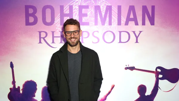 Nick Viall Shades Happy Couples on Valentine’s Day