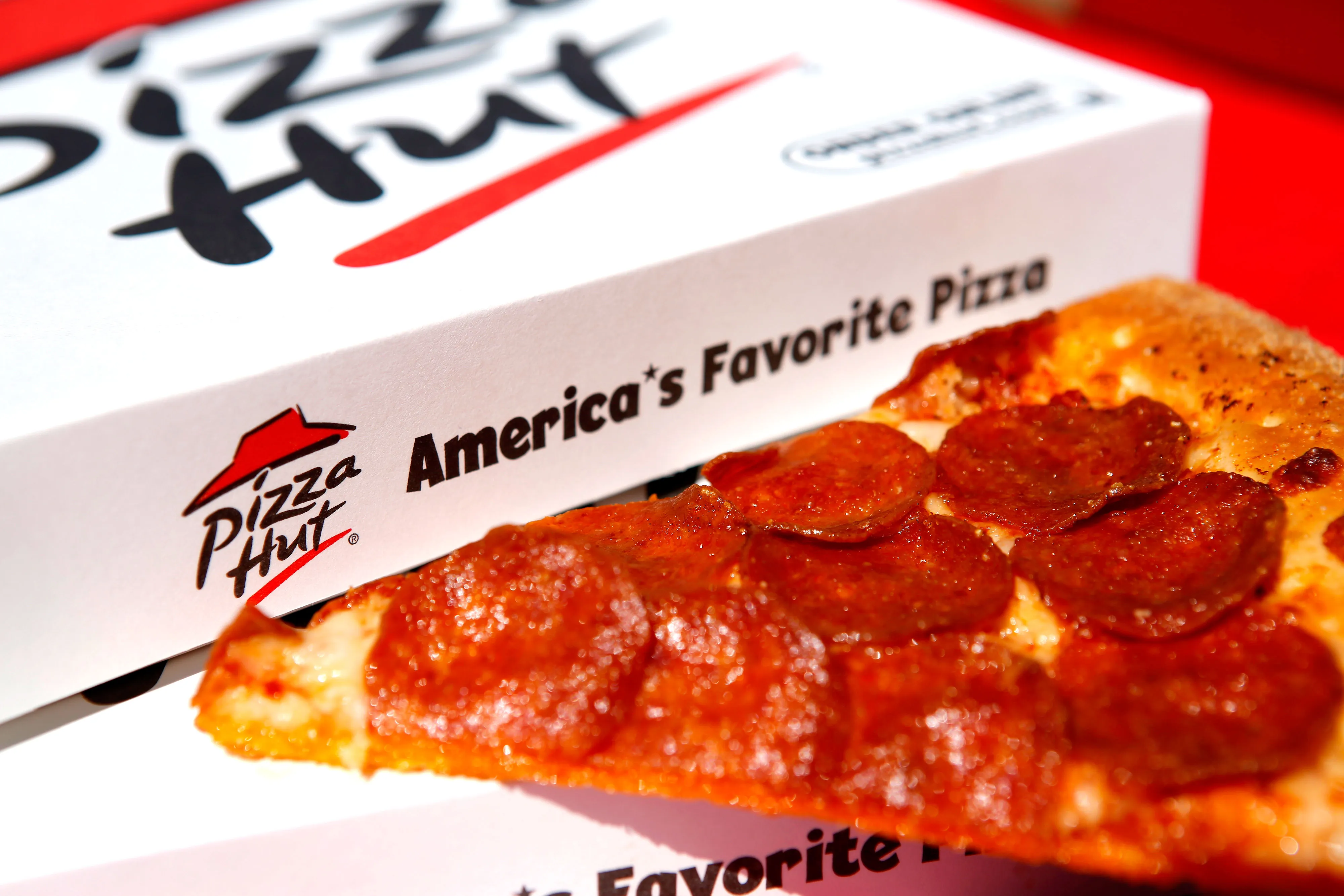 The Future Here! Pizza Hut, FedEx Team Up to Launch Delivery Robot