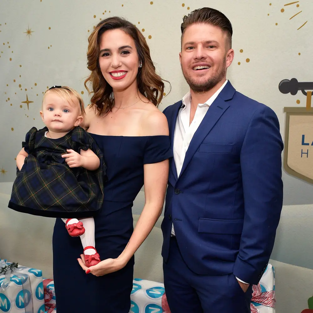 Pregnant Christy Carlson Romano Is &lsquo;Fully Prepared&rsquo; For Sibling Rivalry Between Daughters, Thanks to &lsquo;Even Stevens&rsquo;