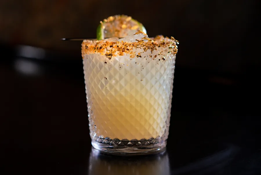 Silver-Meets-Gold-Margarita-Credit-Patrón-Tequila