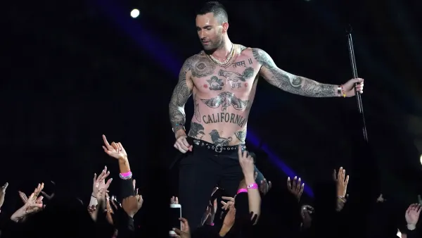 Super-Bowl-53-Adam-Shirtless