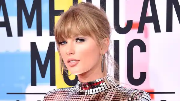 Taylor Swift Reacts to Fan Theories That She’s Releasing New Music Soon