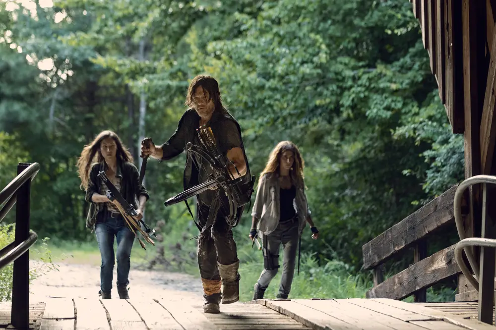 'The Walking Dead' Says Goodbye to Jesus and Hello to The Whisperers