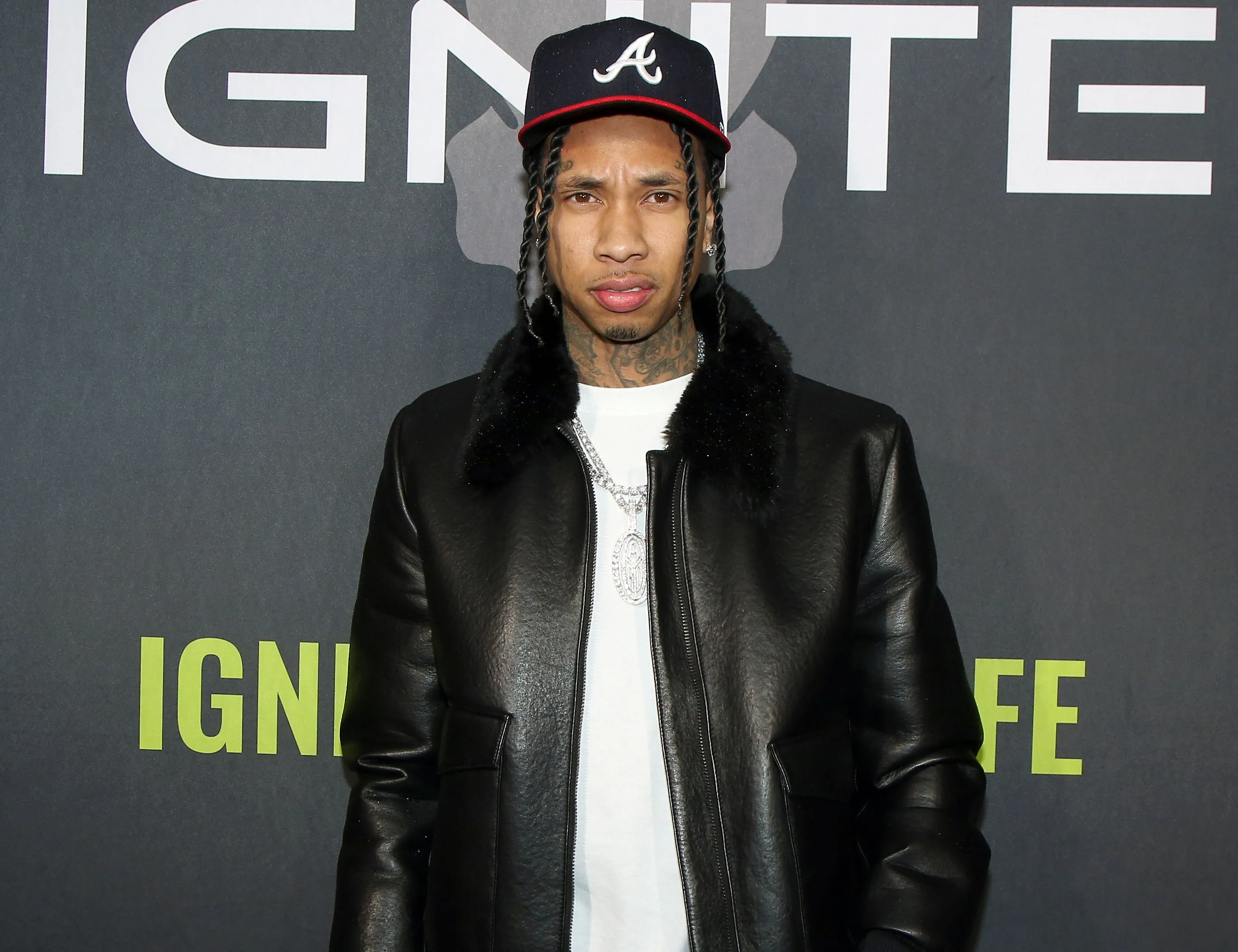 Tyga Reaches for Gun Amid Security Guard Fight at Mayweather Party