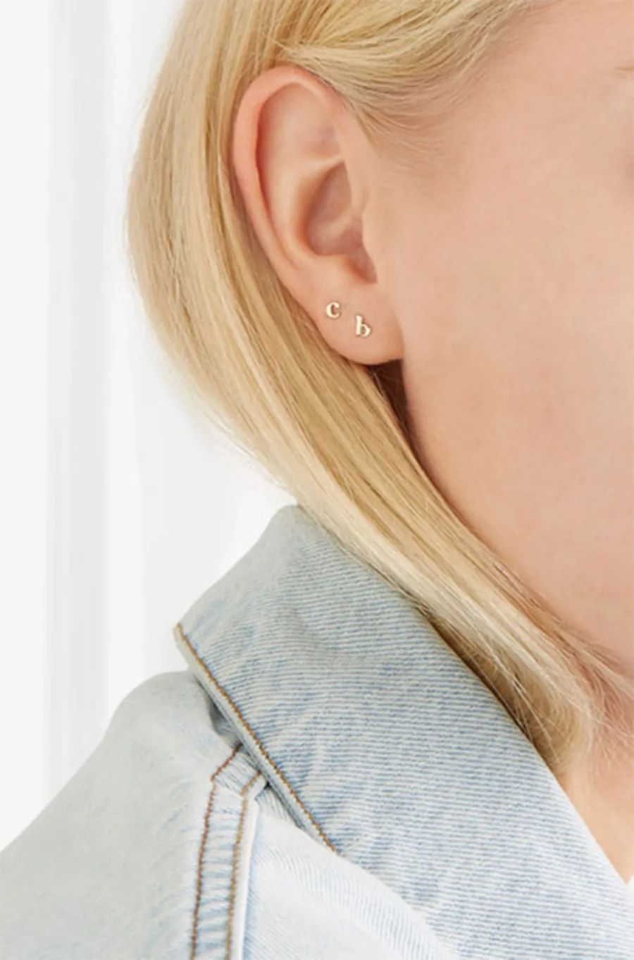 JLo¹s Personalized Earrings Are the New Nameplate Necklace