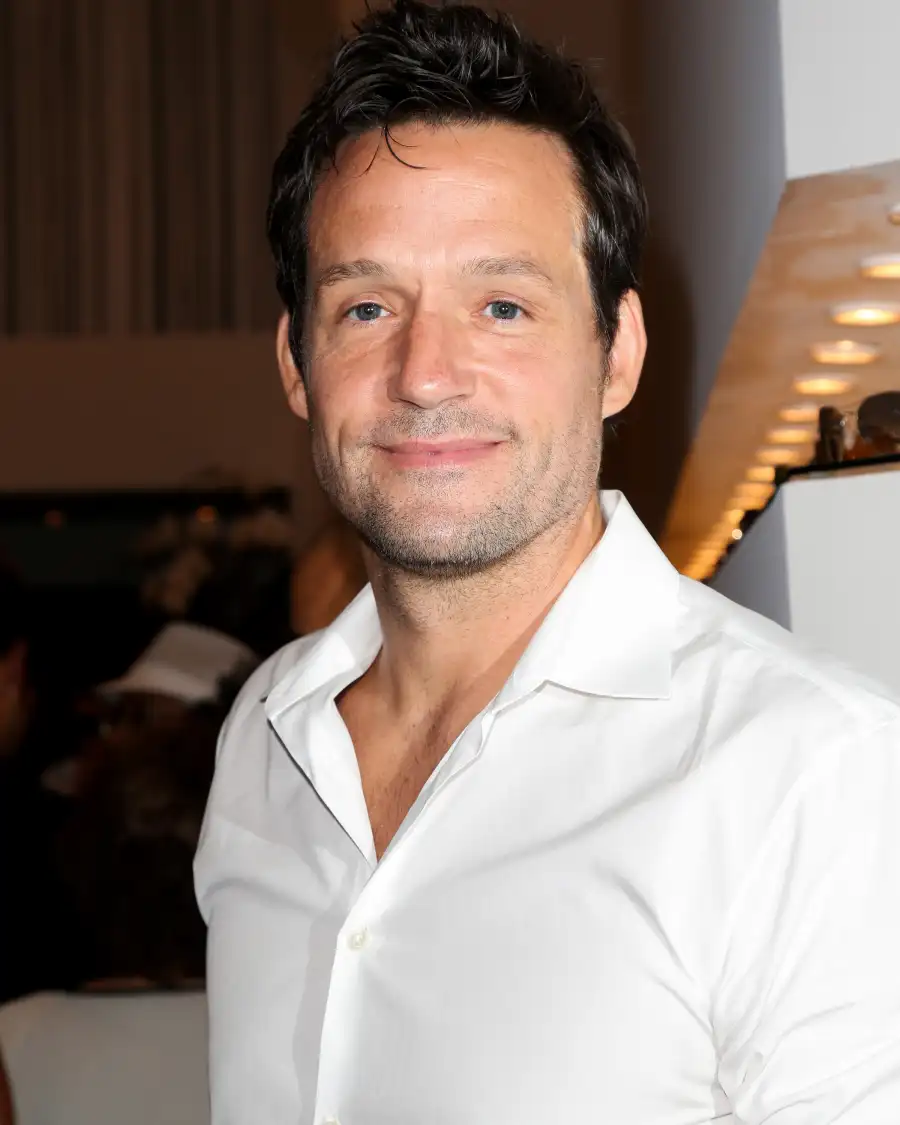 jennifer aniston rocky romances gallery