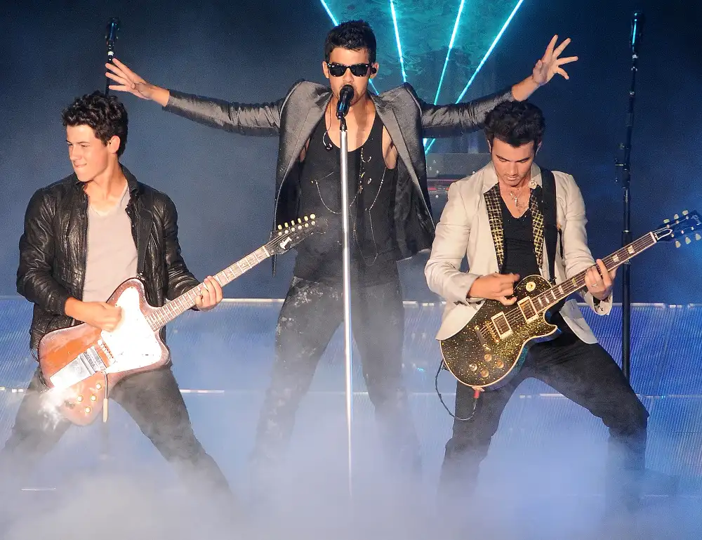 jonas-brothers-2010