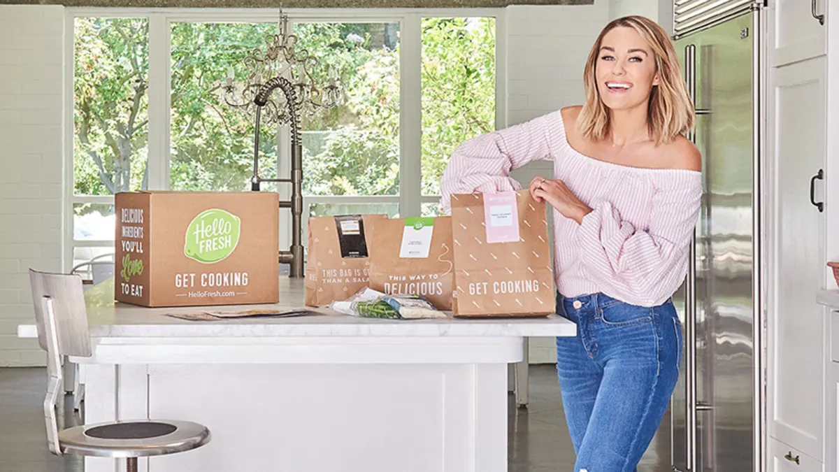 lauren-conrad-hello-fesh