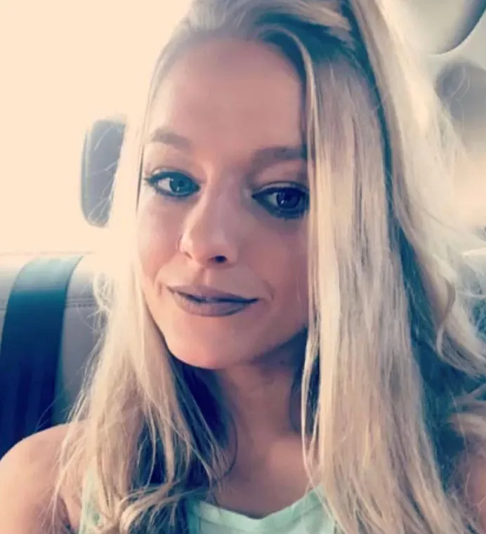 mackenzie mckee disturbing twitter message