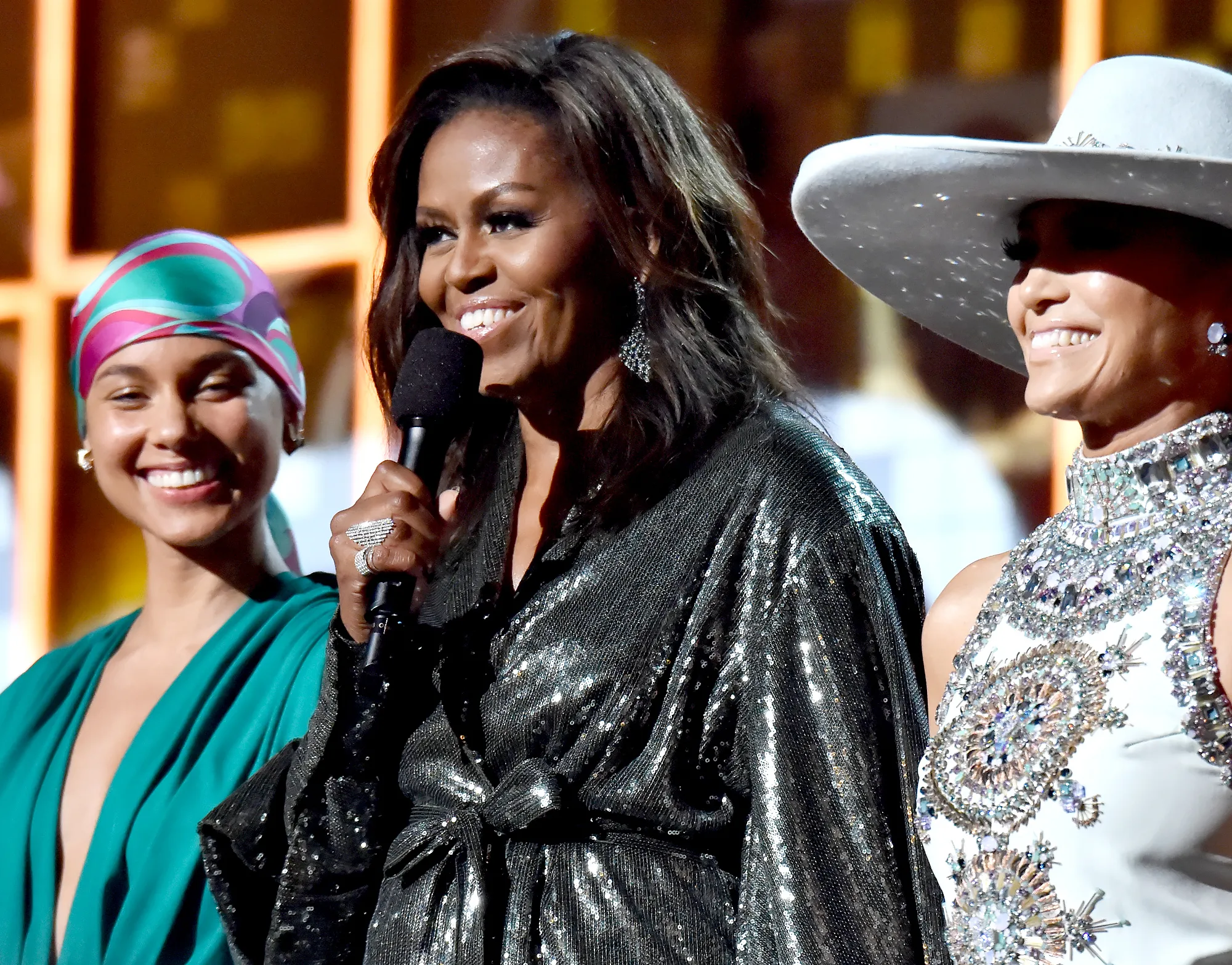 michelle-obama-surprise-appearance-grammys-2019