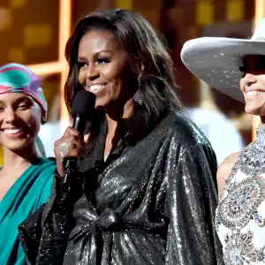 michelle-obama-surprise-appearance-grammys-2019