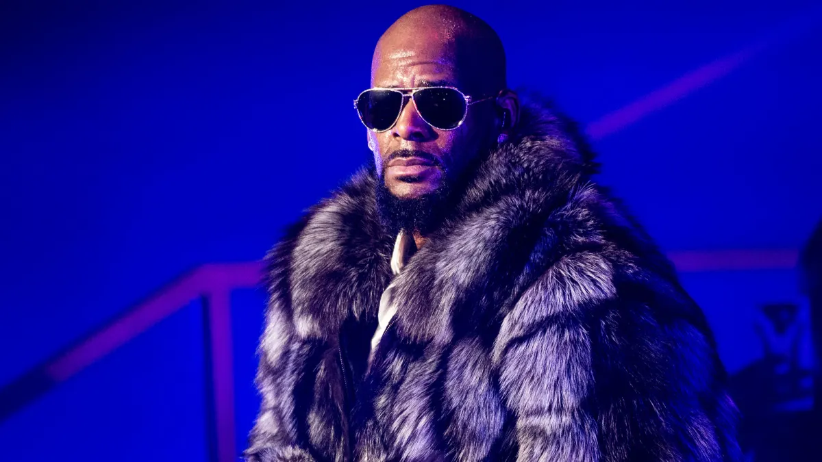 R. Kelly Arrested After Being Charged With 10 Counts of Aggravated Sexual Abuse