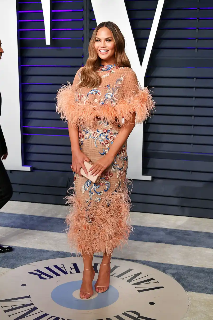 Chrissy Teigen vanity fair oscars party 2019